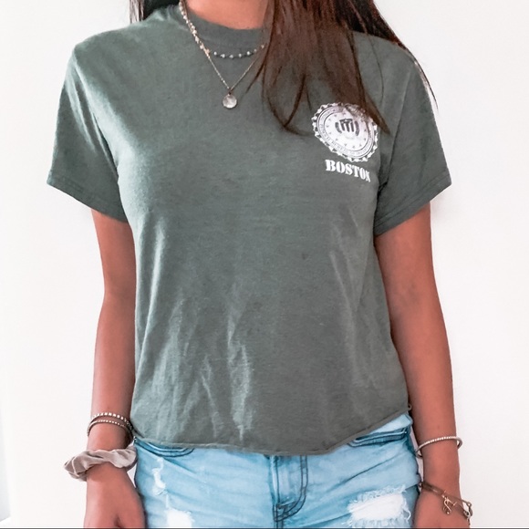 Cropped Boston FBI tshirt - Picture 1 of 3